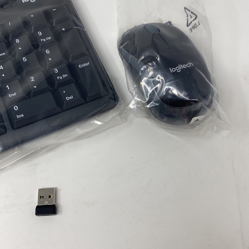 LOGITECH WIRELESS KEYBOARD AND MOUSE, USB PORT NWT - Picture 8 of 11